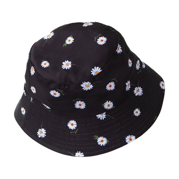 Alice + Olivia Accessories - ALICE & OLIVIA Reversible Bucket Hat